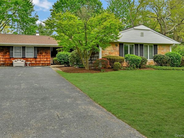 54 Marwood Place , Stony Brook, NY 11790