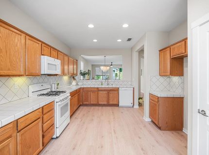 1295 Hawthorne Ln, Lincoln, CA 95648 Photo