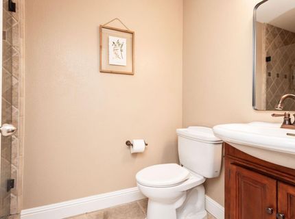 8507 Crosspointe Ct, Antelope, CA 95843 Photo