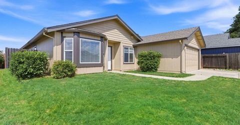 7632 Harmony Oaks Way, Sacramento, CA 95828 Photo