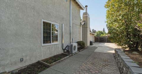 226 Bittercreek Dr, Folsom, CA 95630 Photo