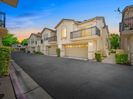 3301 N Park Dr #1716, Unit 1716, Sacramento, CA 95835 Photo