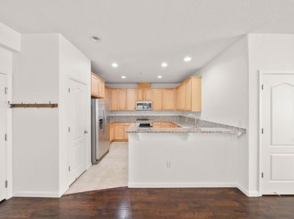 3301 N Park Dr #1716, Unit 1716, Sacramento, CA 95835 Photo