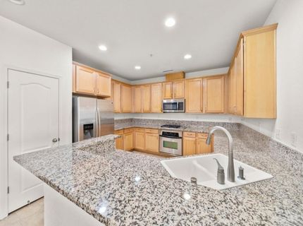 3301 N Park Dr #1716, Unit 1716, Sacramento, CA 95835 Photo