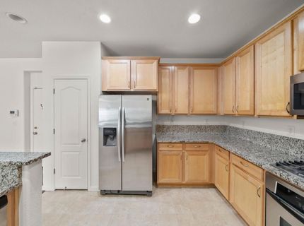 3301 N Park Dr #1716, Unit 1716, Sacramento, CA 95835 Photo