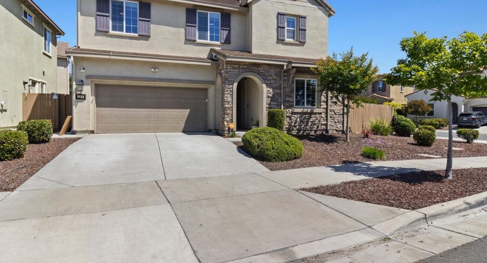 140 Lily Bay Cir, Sacramento, CA 95834 Photo