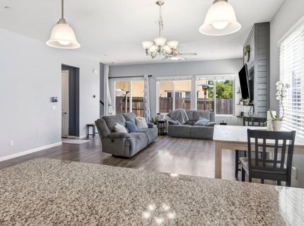 140 Lily Bay Cir, Sacramento, CA 95834 Photo