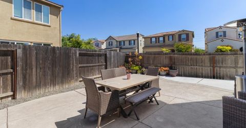 140 Lily Bay Cir, Sacramento, CA 95834 Photo