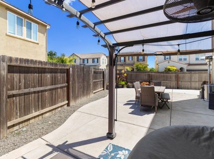 140 Lily Bay Cir, Sacramento, CA 95834 Photo