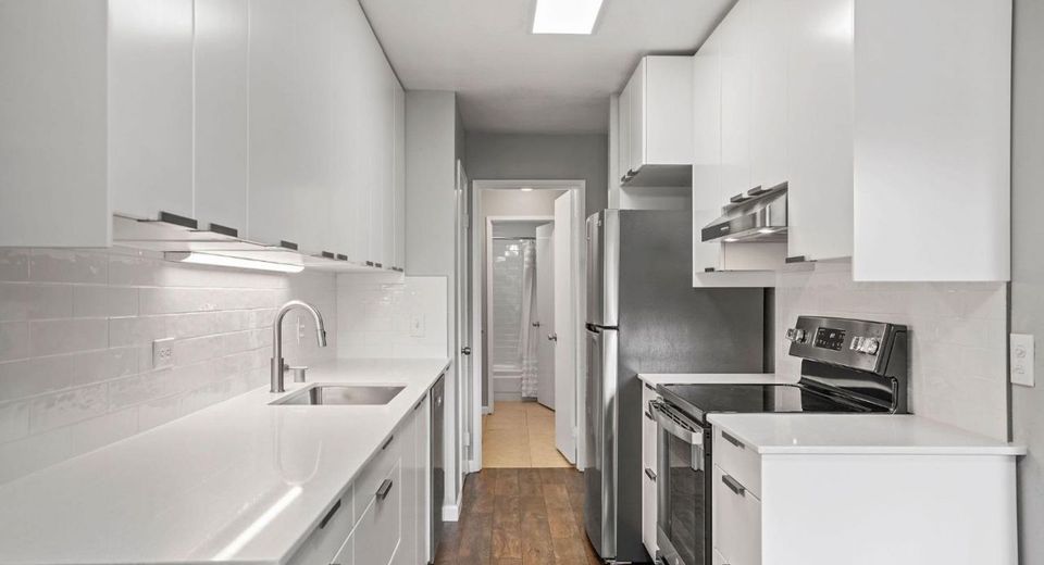 2201 Woodside Ln #10, Unit 10, Sacramento, CA 95825 Photo