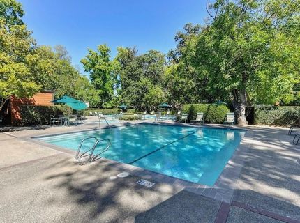 2201 Woodside Ln #10, Unit 10, Sacramento, CA 95825 Photo