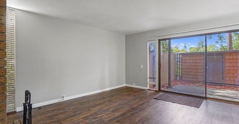 2201 Woodside Ln #10, Unit 10, Sacramento, CA 95825 Photo