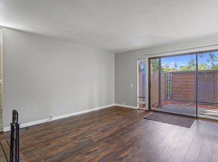 2201 Woodside Ln #10, Unit 10, Sacramento, CA 95825 Photo