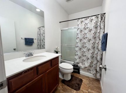 530 Willie Hausey Way, Sacramento, CA 95838 Photo