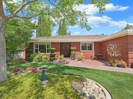 1909 W Vine St, Lodi, CA 95242 Photo