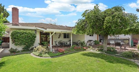 1909 W Vine St, Lodi, CA 95242 Photo