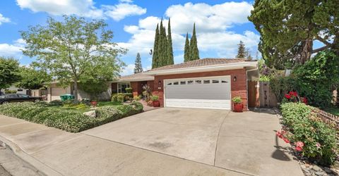 1909 W Vine St, Lodi, CA 95242 Photo