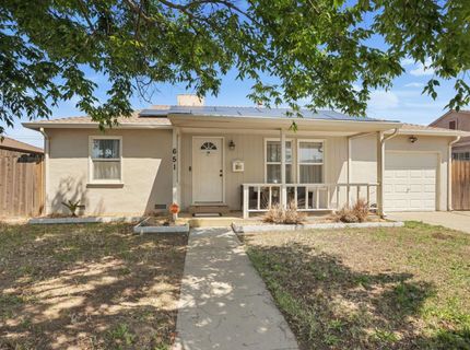 651 Pine St, Manteca, CA 95336 Photo