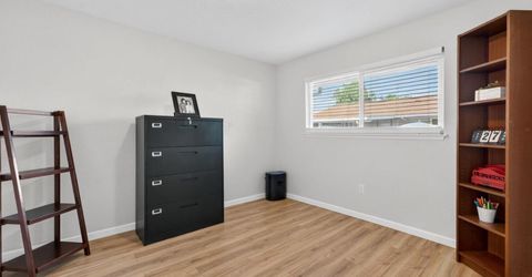 716 Winslow Dr, Yuba City, CA 95991 Photo