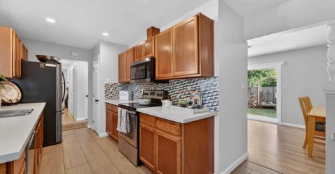 716 Winslow Dr, Yuba City, CA 95991 Photo