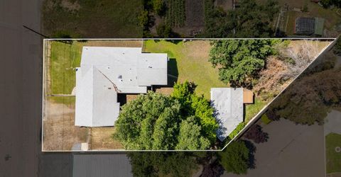 60 Lake Ave, Red Bluff, CA 96080 Photo