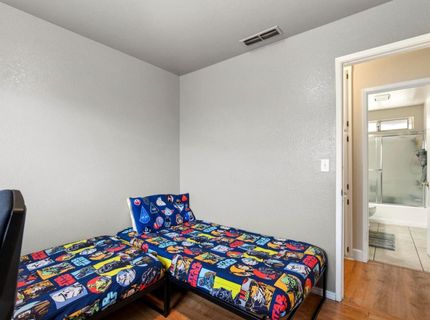 170 Artesia Dr, Chico, CA 95973 Photo