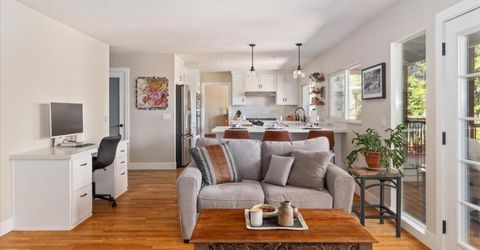 757 Larkspur Ln, Murphys, CA 95247 Photo