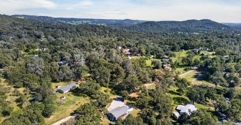 4830 Creekside Dr, Shingle Springs, CA 95682 Photo