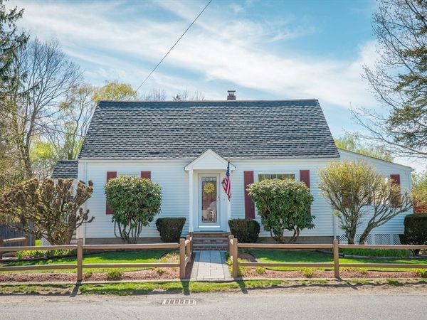 6 North Street, Wilmington, MA 01887