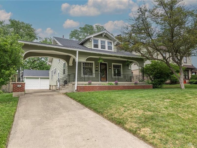 15 Kenwood Drive, Middletown, OH 45042 Photo 2