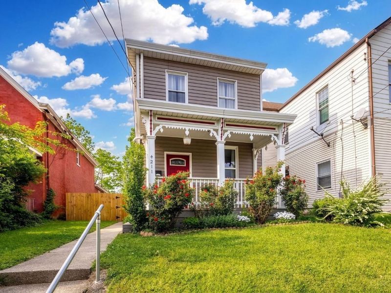 4211 Kirby Ave, Cincinnati, OH 45223 Photo 2