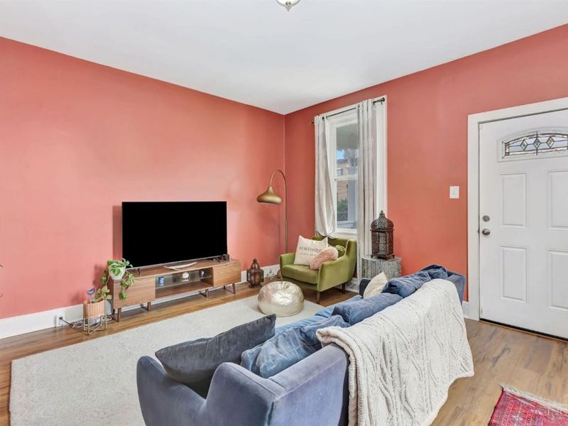 4211 Kirby Ave, Cincinnati, OH 45223 Photo 8
