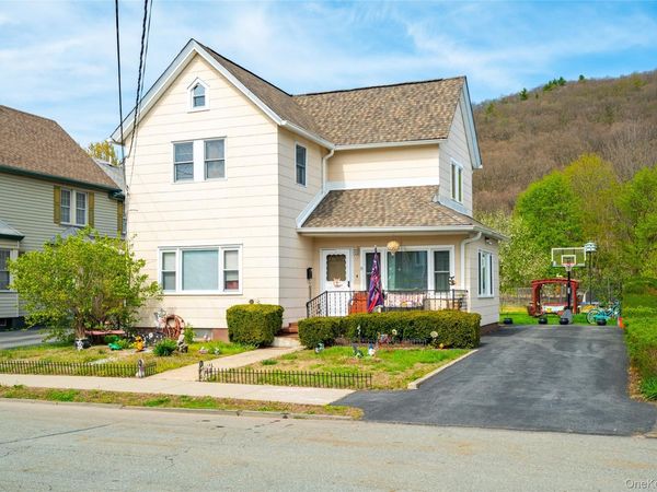 15 Erie Street, Port Jervis, NY 12771