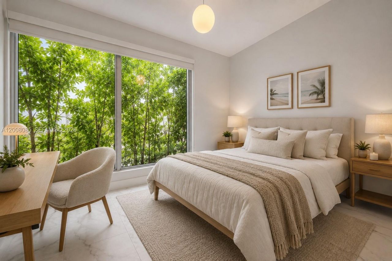 545 SW 11th St, Unit 208, Miami, FL 33129 Photo