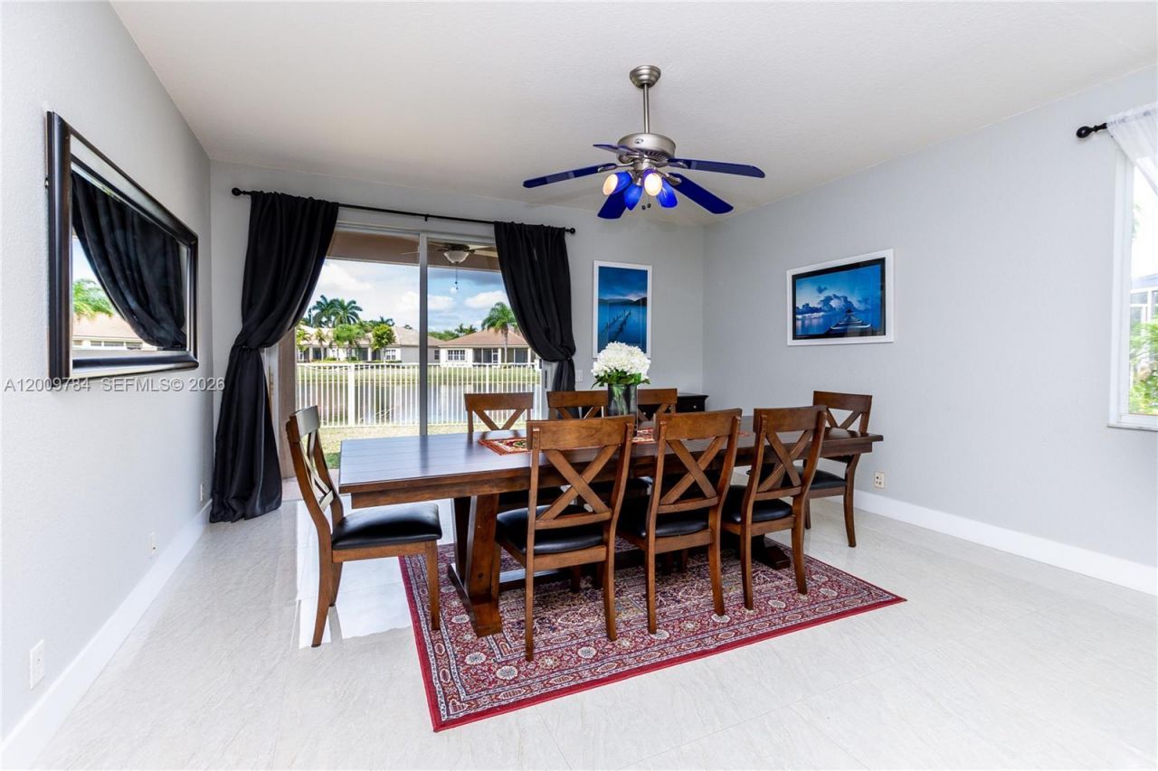 980 Golden Cane Dr, Weston, FL 33327 Photo