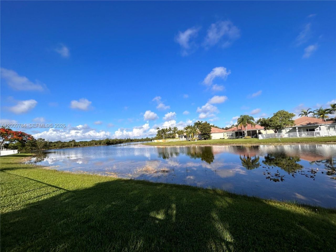 980 Golden Cane Dr, Weston, FL 33327 Photo