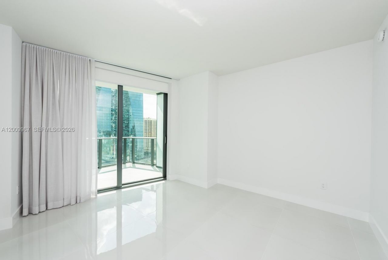 1300 S Miami, Unit 1801, Miami, FL 33130 Photo