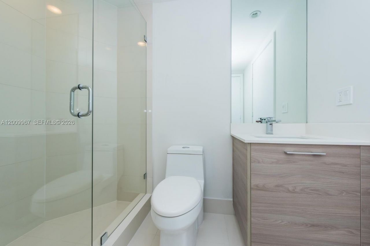 1300 S Miami, Unit 1801, Miami, FL 33130 Photo