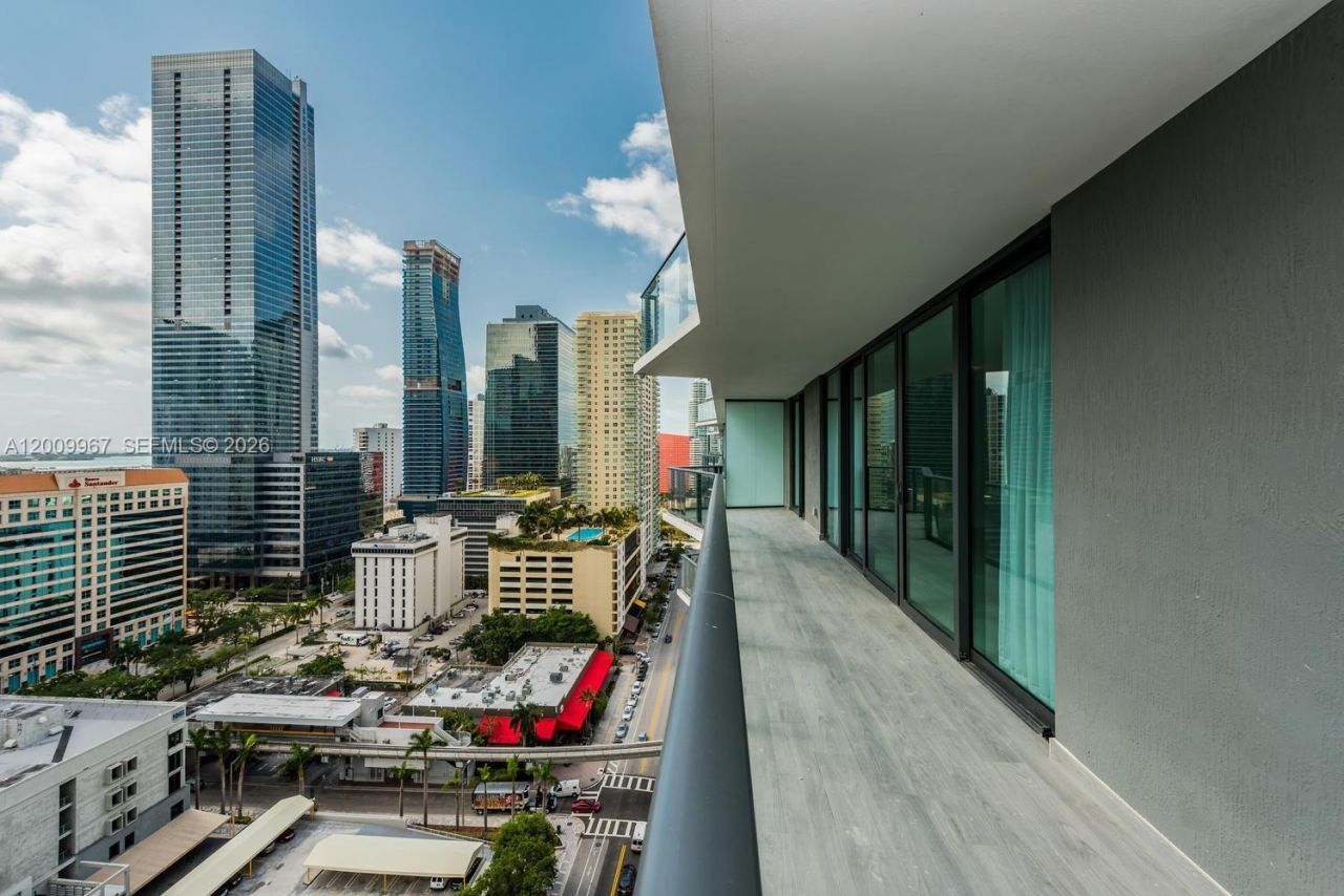 1300 S Miami, Unit 1801, Miami, FL 33130 Photo