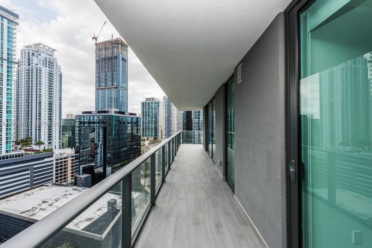 1300 S Miami, Unit 1801, Miami, FL 33130 Photo