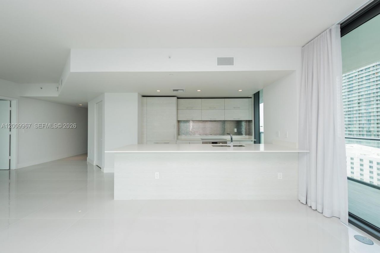 1300 S Miami, Unit 1801, Miami, FL 33130 Photo