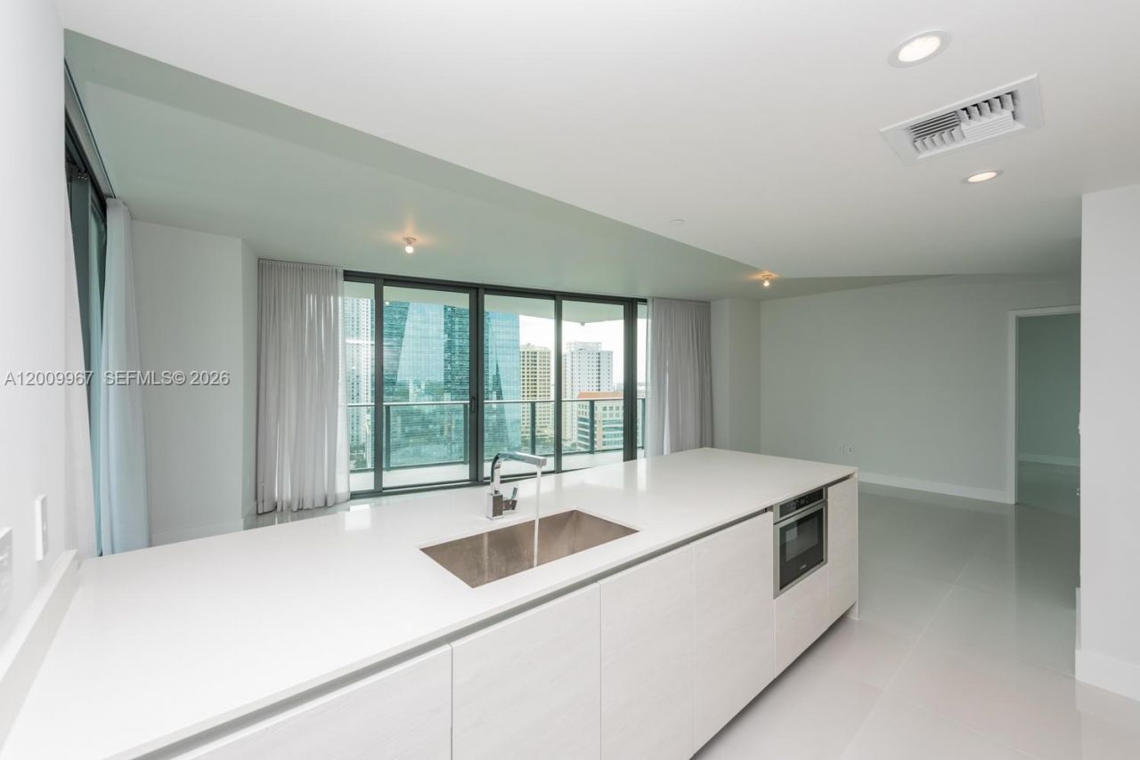 1300 S Miami, Unit 1801, Miami, FL 33130 Photo