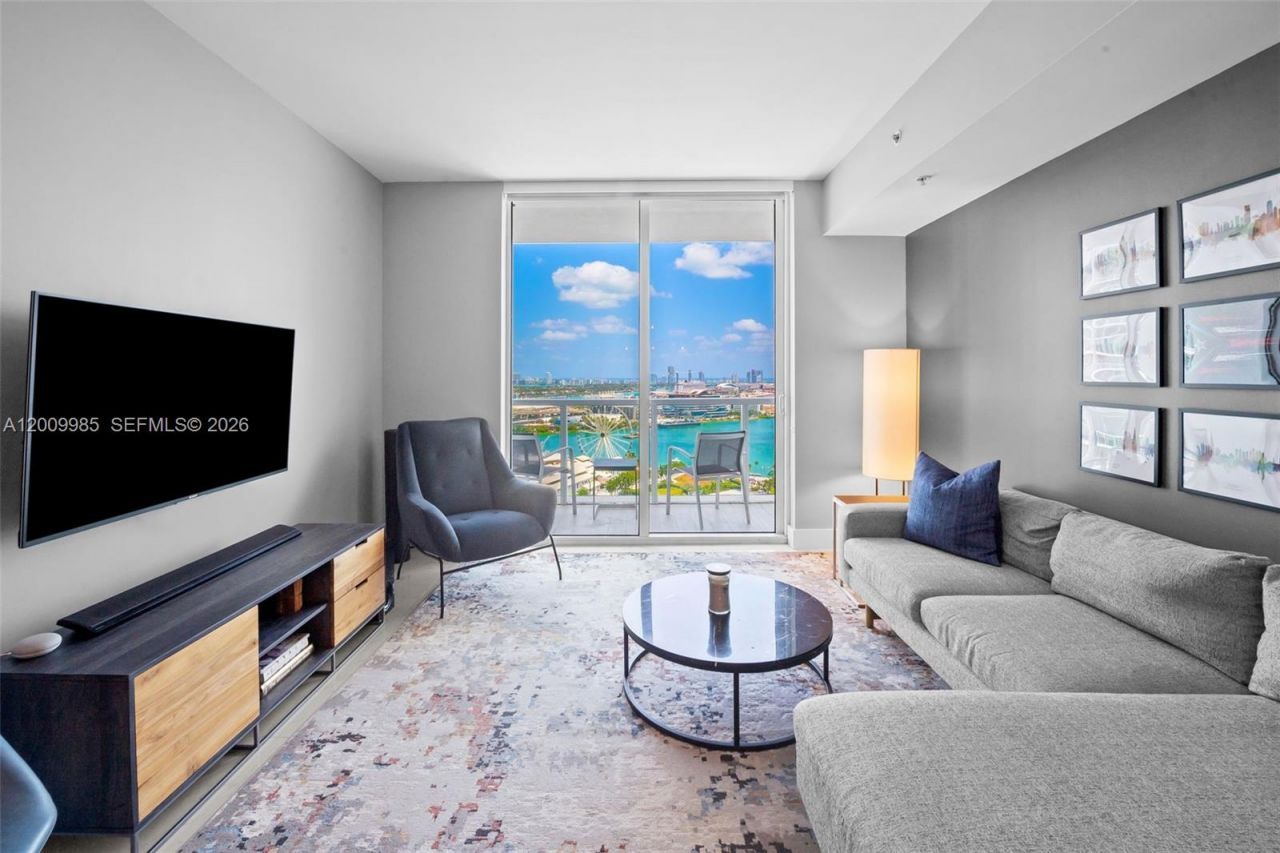 253 NE 2nd St, Unit 2503, Miami, FL 33132 Photo
