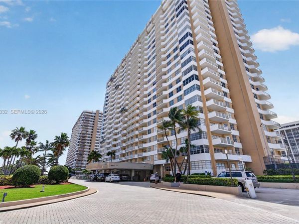 1985 S Ocean Dr, Unit 22H, Hallandale Beach, FL 33009