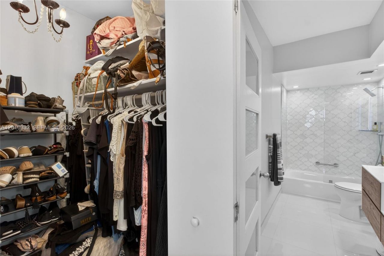 1985 S Ocean Dr, Unit 22H, Hallandale Beach, FL 33009 Photo