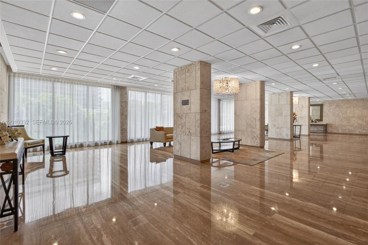 1985 S Ocean Dr, Unit 22H, Hallandale Beach, FL 33009 Photo