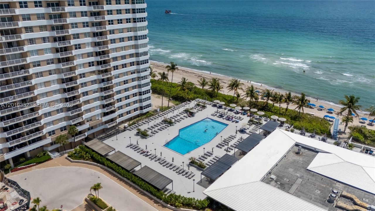 1985 S Ocean Dr, Unit 22H, Hallandale Beach, FL 33009 Photo