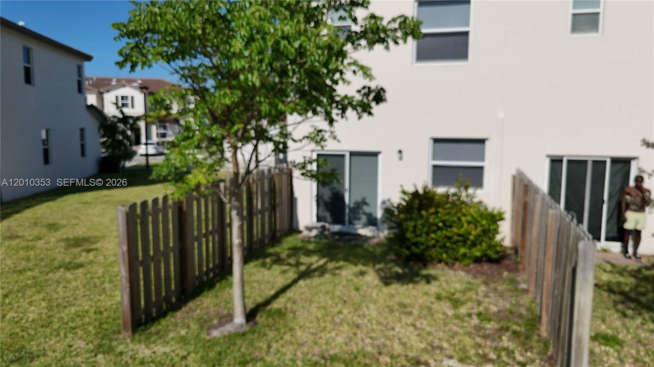 12308 NW 23rd Ct, Unit 12308, Miami, FL 33167 Photo