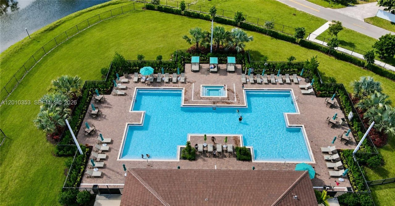 12308 NW 23rd Ct, Unit 12308, Miami, FL 33167 Photo