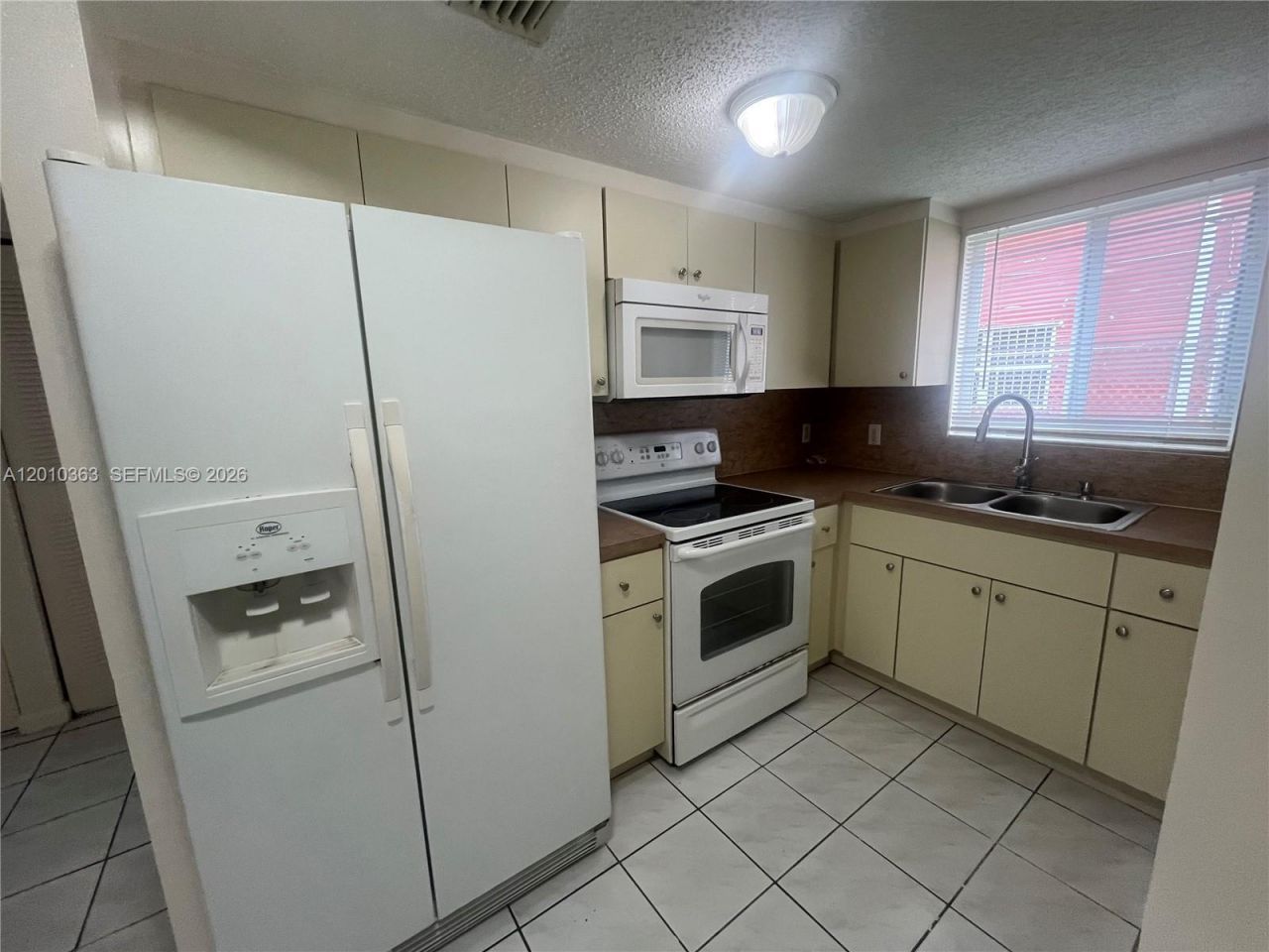 1419 SW 22nd Ave , Unit 4, Miami, FL 33145 Photo